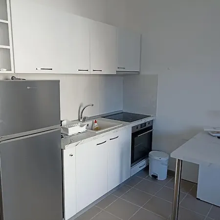 1 Apartment